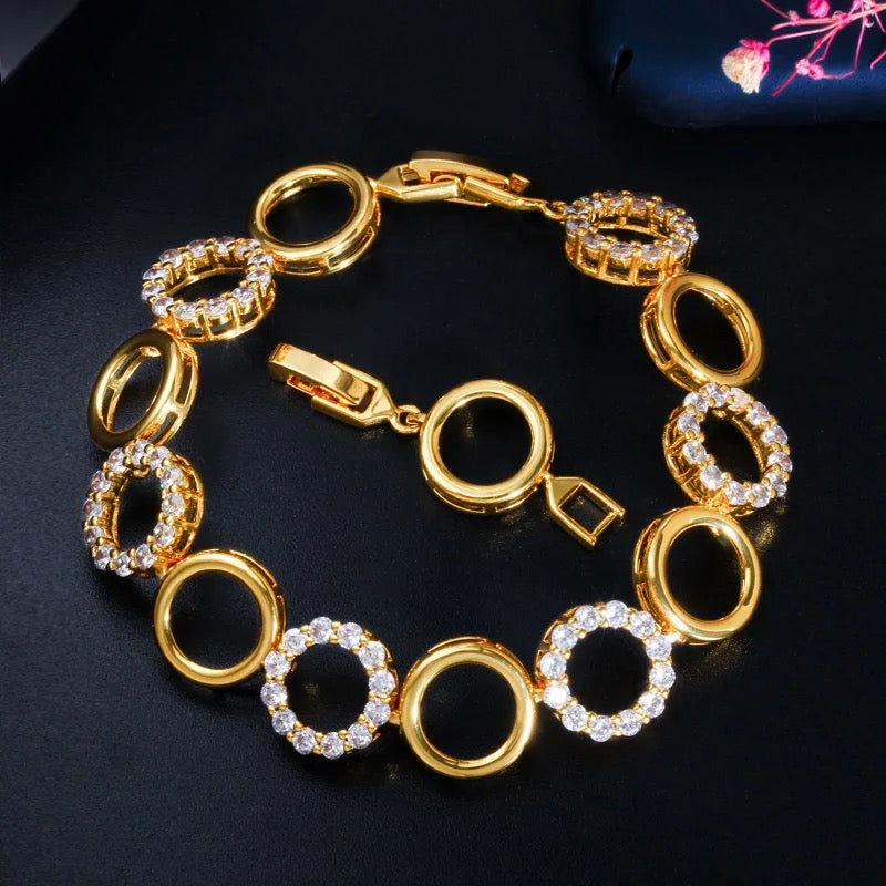 18k Gold Plated/Silver Plated Cubic Zirconia Round Circle Design Bracelet For Women/Girls - ShopSmart 